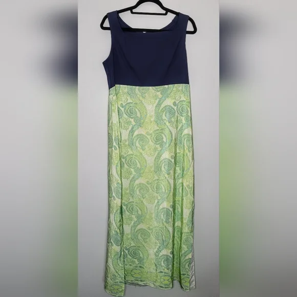 Sail to Sable | Dresses | Sail To Sable Silk Maxi Dress Green White Navy  Paisley Colorblock Size L | Poshmark